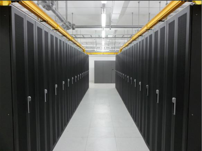 2.2 Gabinete de TI